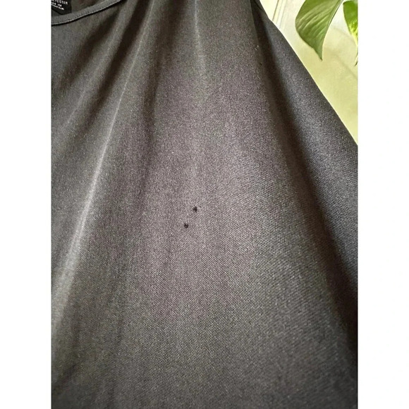 Maggie Barnes Women’s size 1x-large black blouse - Picture 6 of 8